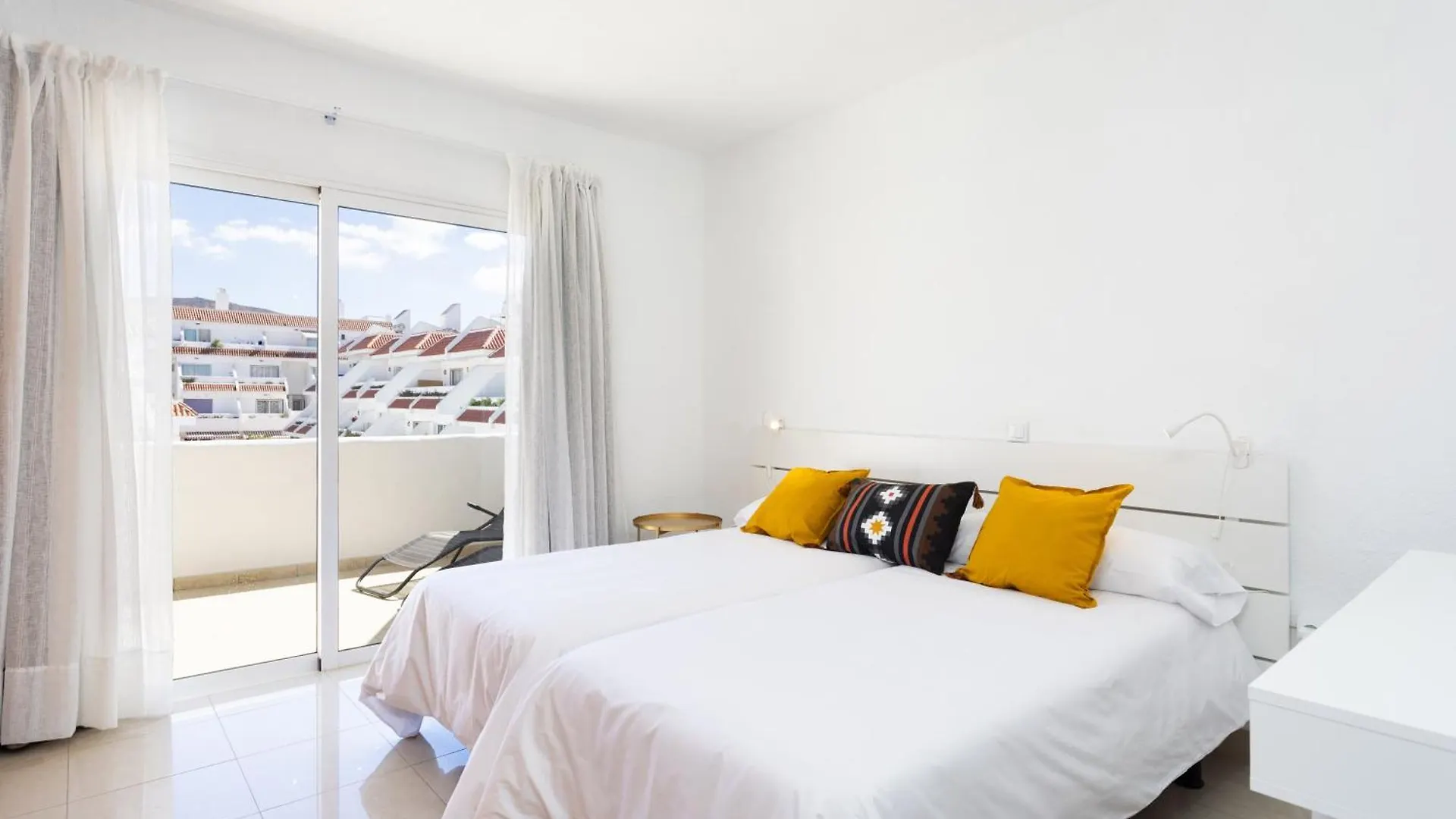 Apartment Home2Book Sunny Poolside Apt In Las Floritas Arona  Spain