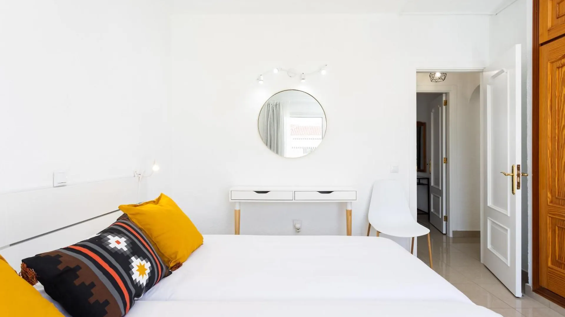 Home2Book Sunny Poolside Apt In Las Floritas Arona  Apartment Arona (Tenerife)