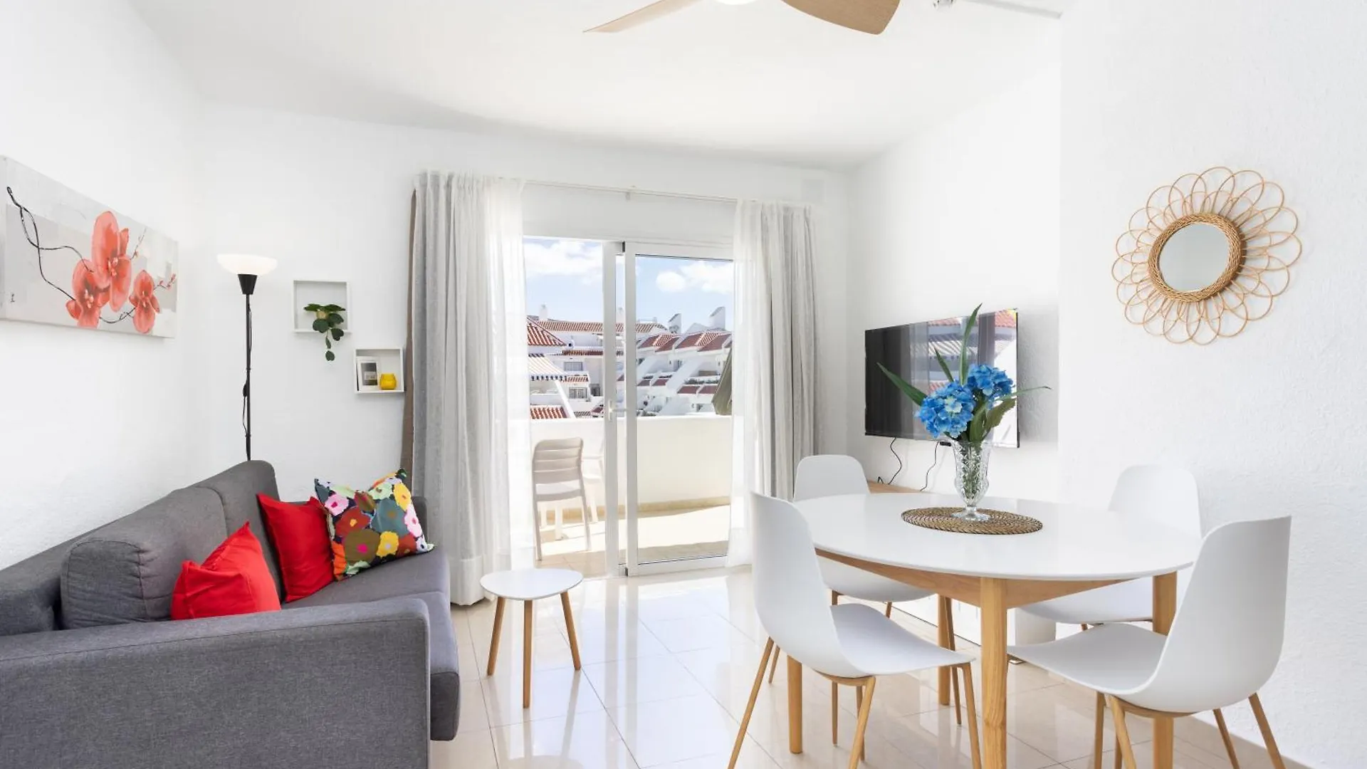 Apartment Home2Book Sunny Poolside Apt In Las Floritas Arona  Spain