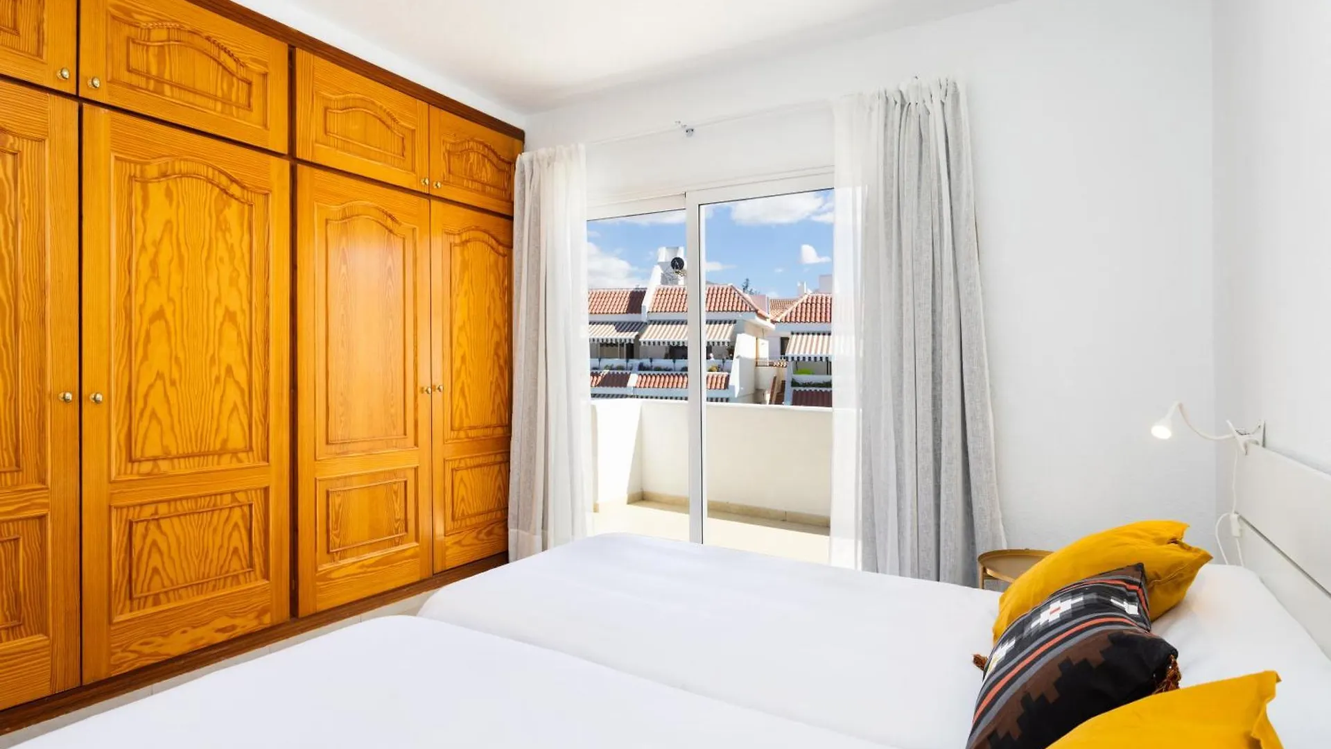 Apartment Home2Book Sunny Poolside Apt In Las Floritas Arona  Spain