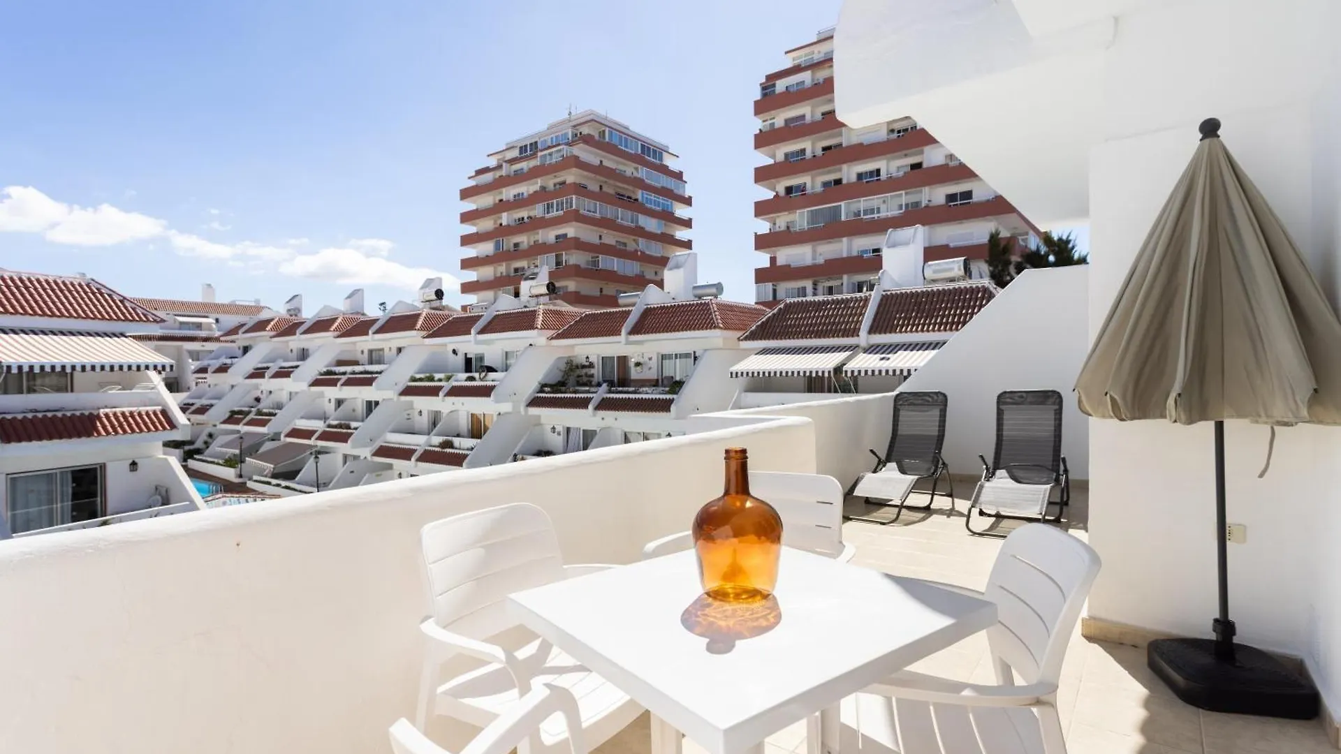 Home2Book Sunny Poolside Apt In Las Floritas Arona  0*, Arona (Tenerife)